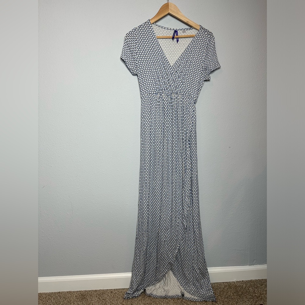 Seraphine Blue and White Patterned Dress